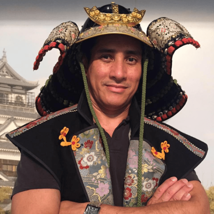 “MINHA HISTÓRIA NO JAPÃO: UM RELATO PESSOAL DE UM BRASILEIRO NISSEI NA  TERRA DO SOL NASCENTE”