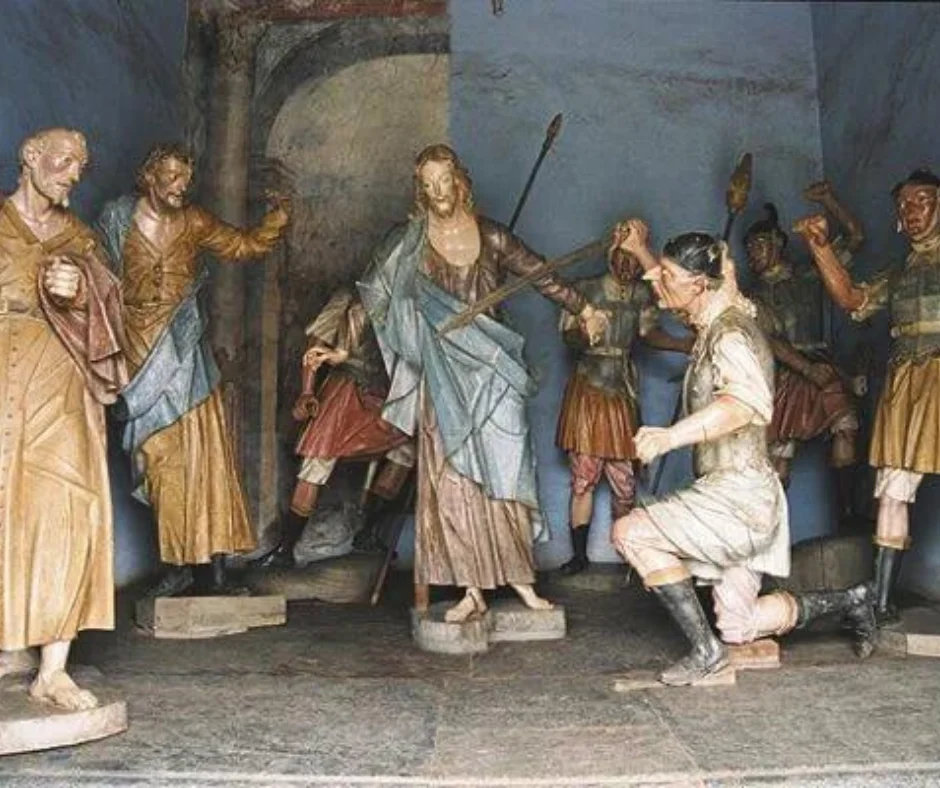 A arte brasileira é tão diversa quanto o próprio país. Das pinturas coloridas de Portinari às esculturas impressionantes de Aleijadinho, da arte de rua vibrante de São Paulo às cerâmicas tradicionais do nordeste, o Brasil é um verdadeiro paraíso para os amantes da arte.