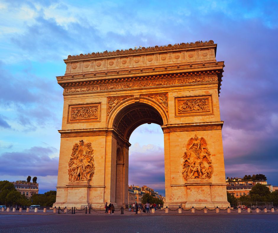 Com uma história marcada por eventos culturais, políticos e sociais, o país se destaca como um dos principais centros de inovação cultural. Este texto explora os aspectos mais marcantes da cultura francesa, revelando a importância de suas tradições e seu impacto no cenário mundial.